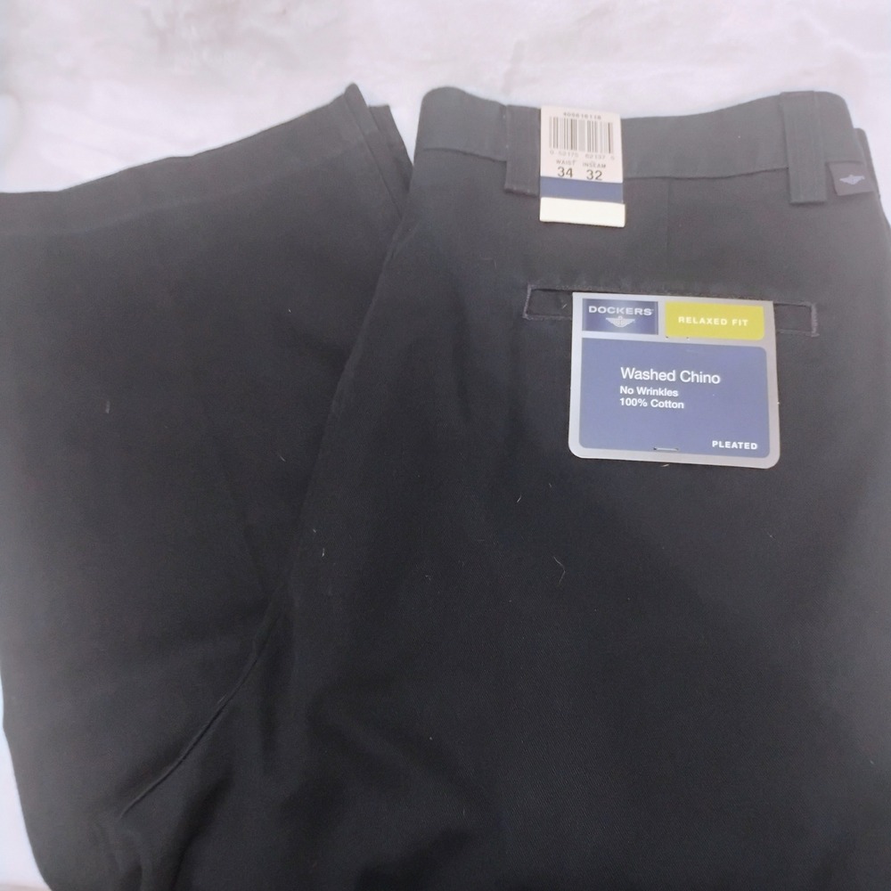 Dockers Mens Washed Chino Relaxed Fit Pleated Pants Navy 34x32 No Wrinkles NEW V
